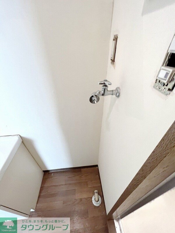 設備(洗濯機置き場)