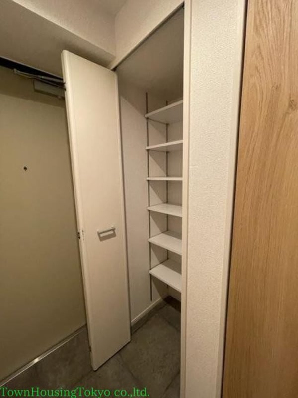 収納(バス／シャワールーム等)