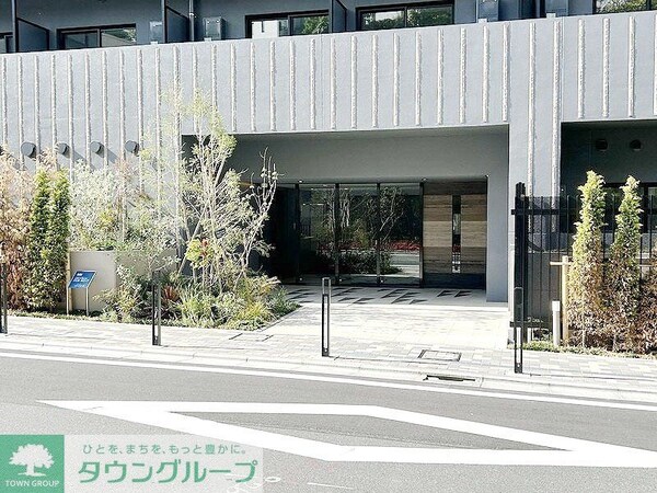 エントランス(部屋探しは株式会社　タウンハウジング　までお気軽にお問合せ…)