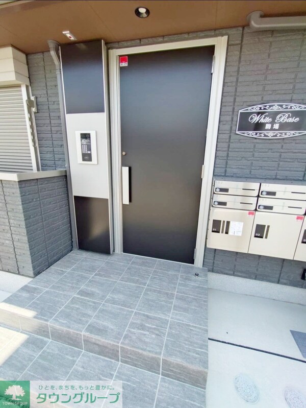 エントランス(部屋探しは株式会社　タウンハウジング　までお気軽にお問合せ…)