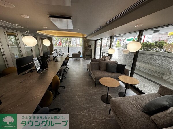 ロビー(タウンハウジングレジデンス事業部　恵比寿店・赤坂店までお問…)