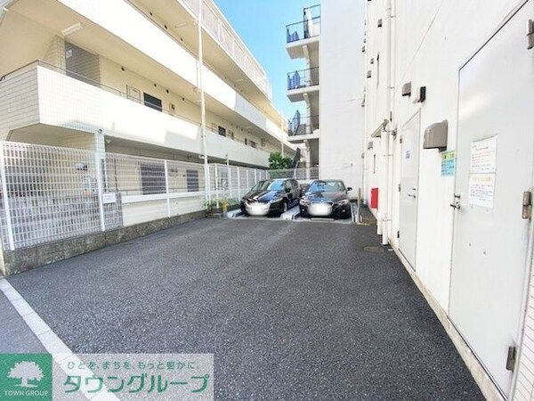 駐車場(駐車場)