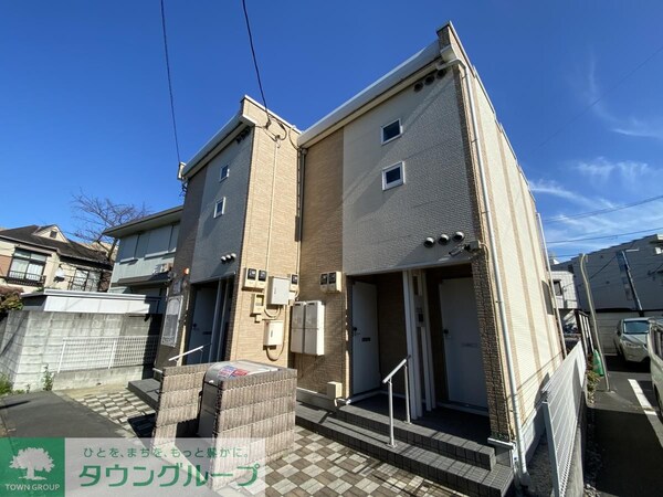 外観(こちらは同タイプの親部屋のお写真になります。)