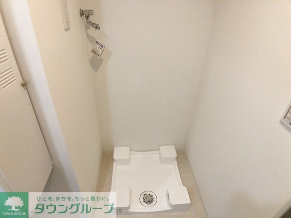 設備(室内洗濯機置き場)