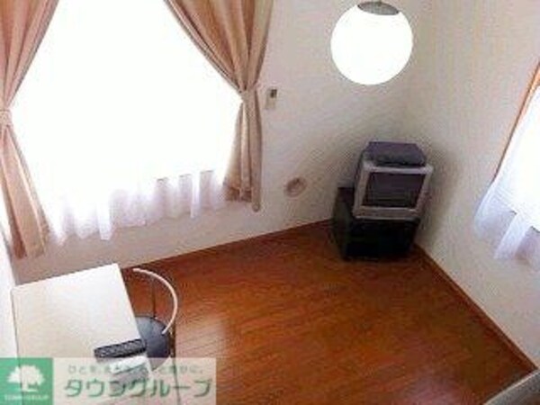 その他室内・内装(床材や設備は号室によって異なります。)