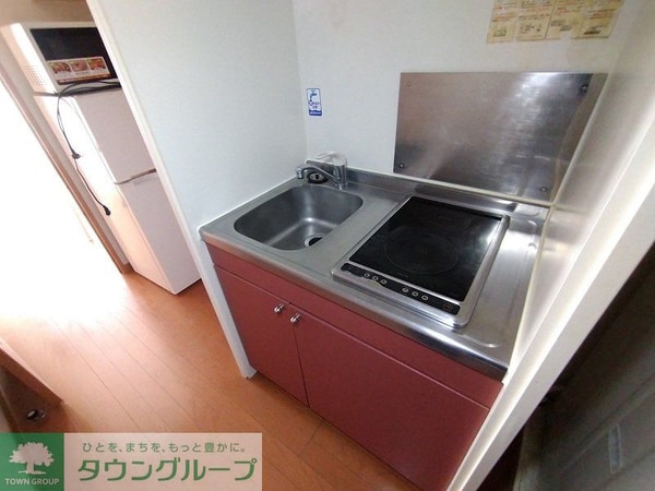 キッチン(仕様・設備は現況と異なる場合がございます)
