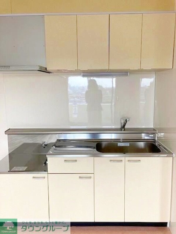 キッチン(お部屋探しは株式会社　タウンハウジング　までお気軽にお問合…)