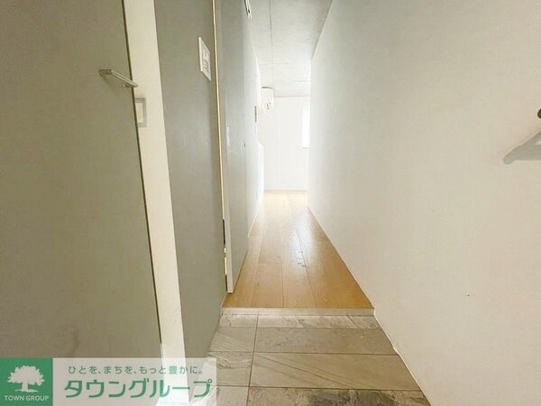 玄関(お部屋探しは株式会社　タウンハウジング　までお気軽にお問合…)