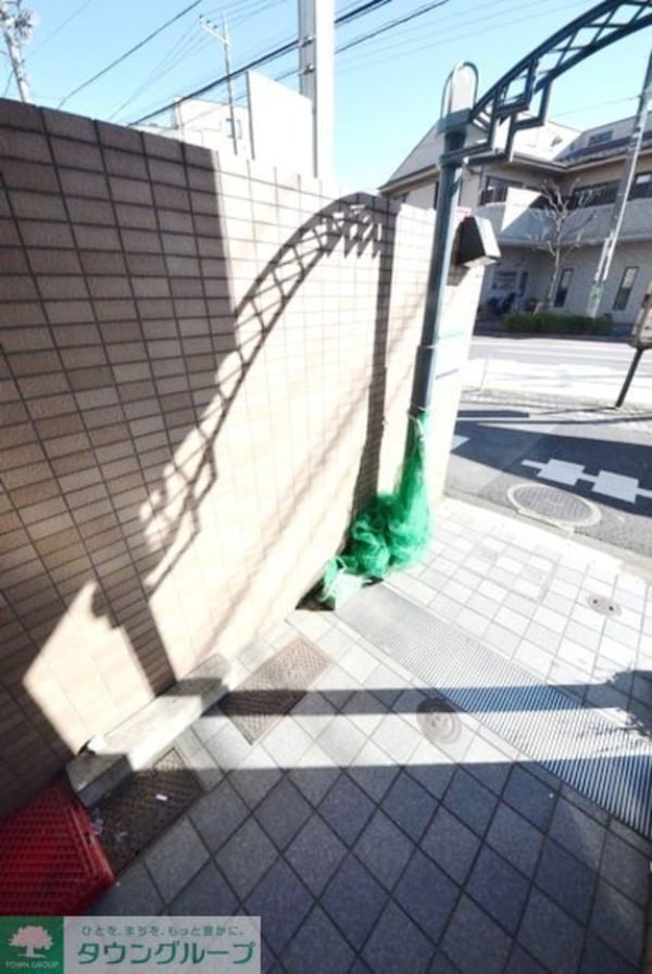 共有部分(★敷地内のゴミ捨て場です★)