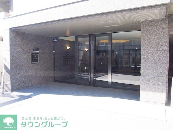 エントランス(部屋探しは株式会社　タウンハウジング　までお気軽にお問合せ…)
