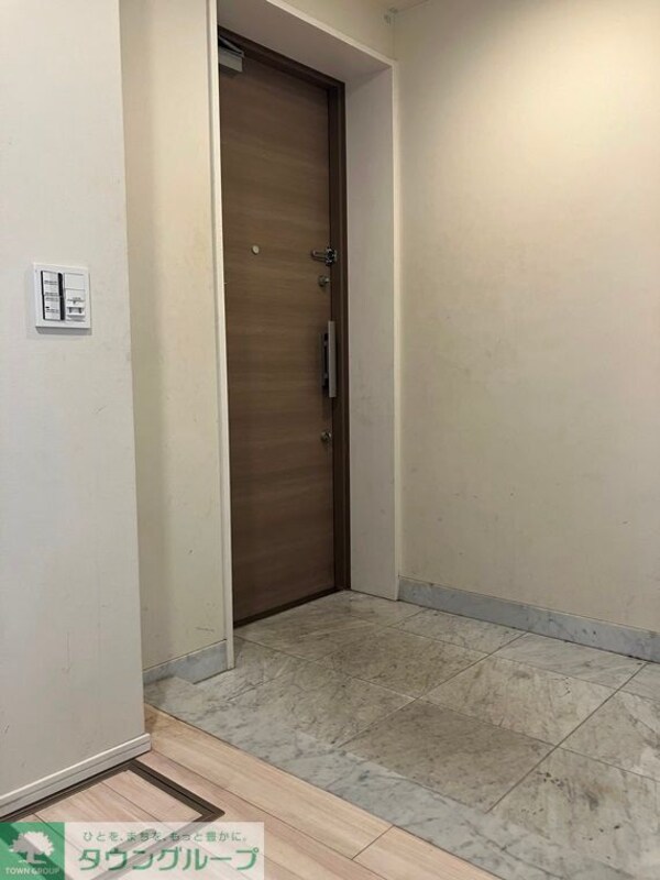 玄関(玄関)