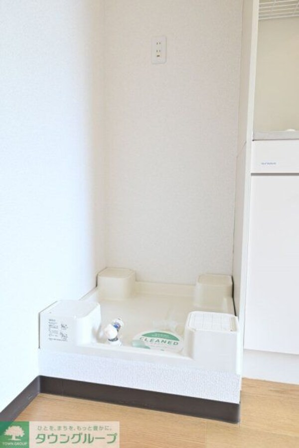 設備(室内洗濯機置場)