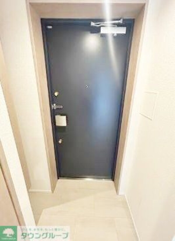 玄関(お部屋探しは株式会社　タウンハウジング　までお気軽にお問合…)