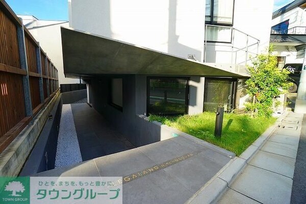 エントランス(【初期費用分割・クレカ対応】一都三県のお部屋探しは2025…)