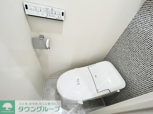 トイレ(お部屋探しは株式会社　タウンハウジング　までお気軽にお問合…)