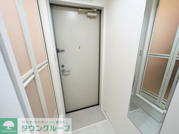 玄関(お部屋探しは株式会社　タウンハウジング　までお気軽にお問合…)