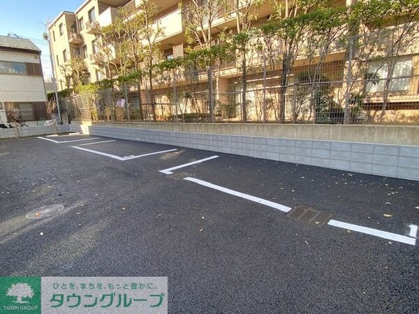 駐車場(駐車場)