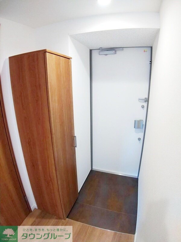 玄関(お部屋探しは株式会社　タウンハウジング　までお気軽にお問合…)