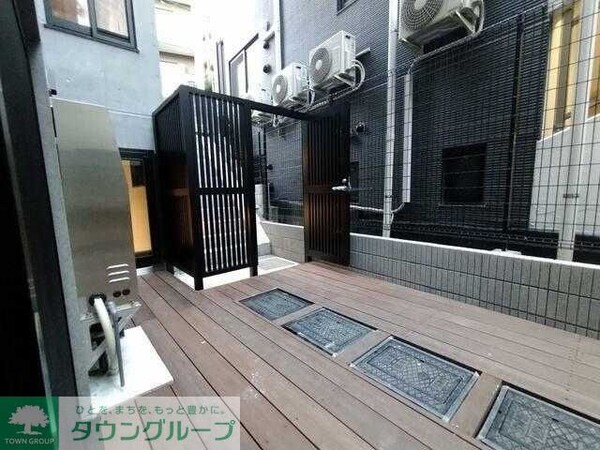 エントランス(部屋探しは株式会社　タウンハウジング　までお気軽にお問合せ…)