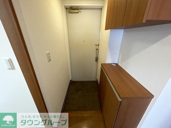 玄関(タウンハウジングレジデンス事業部　恵比寿店・赤坂店までお問…)