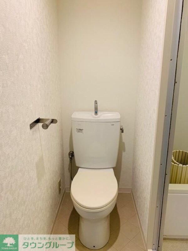トイレ(お部屋探しは株式会社　タウンハウジング　までお気軽にお問合…)