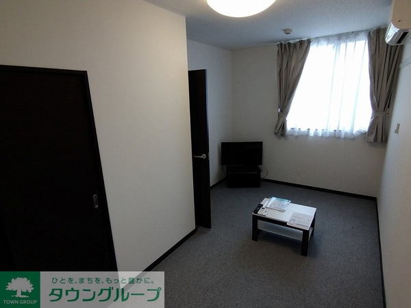 その他(1階はフローリング仕様です)