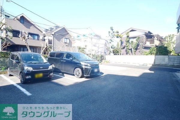 駐車場(★駐車場★)