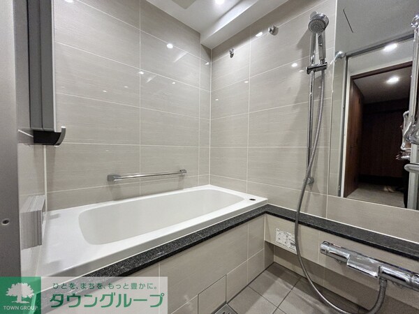 バス／シャワールーム等(高級感のあるバスルーム)