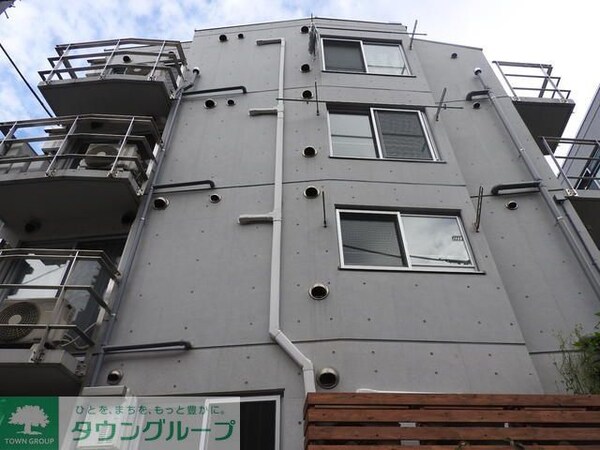 玄関(お部屋探しは株式会社　タウンハウジング　までお気軽にお問合…)