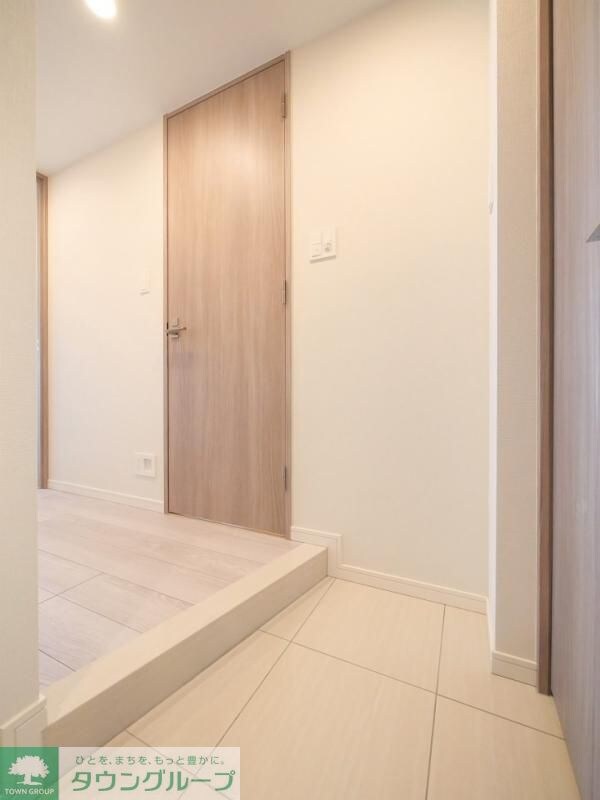 玄関(お部屋探しは株式会社　タウンハウジング　までお気軽にお問合…)