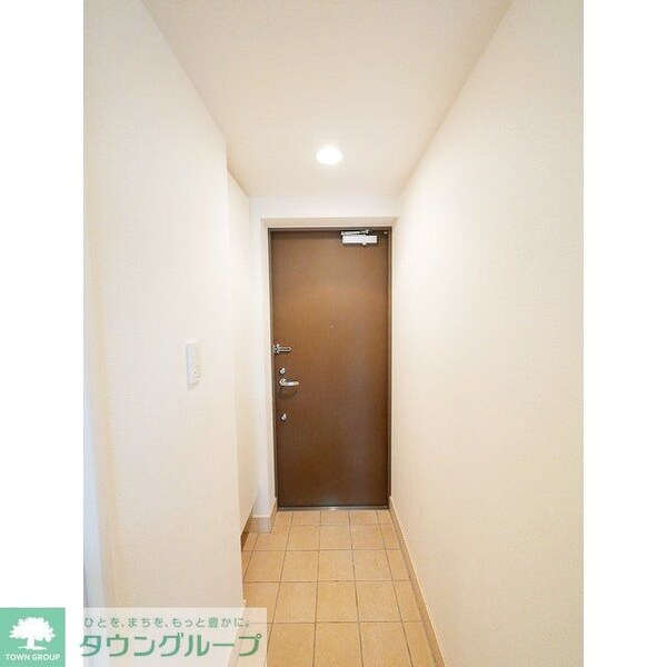 玄関(お部屋探しは株式会社　タウンハウジング　までお気軽にお問合…)
