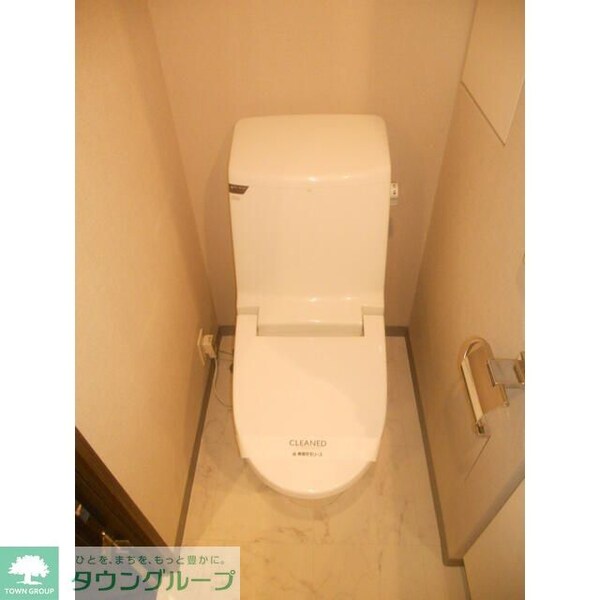 トイレ(お部屋探しは株式会社　タウンハウジング　までお気軽にお問合…)