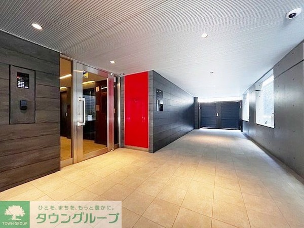 ロビー(部屋探しは株式会社　タウンハウジング　までお気軽にお問合せ…)