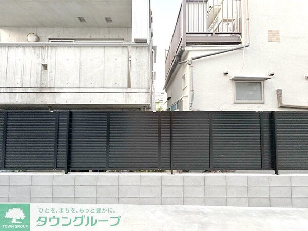 駐車場(部屋探しは株式会社　タウンハウジング　までお気軽にお問合せ…)