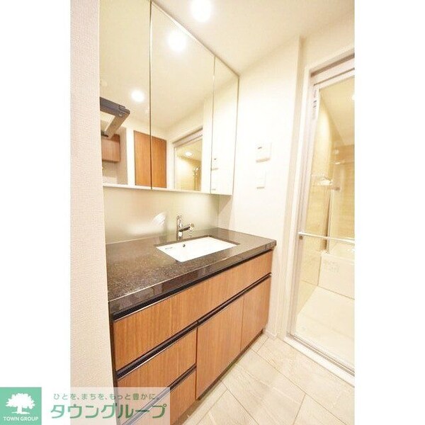 洗面(お部屋探しは株式会社　タウンハウジング　までお気軽にお問合…)