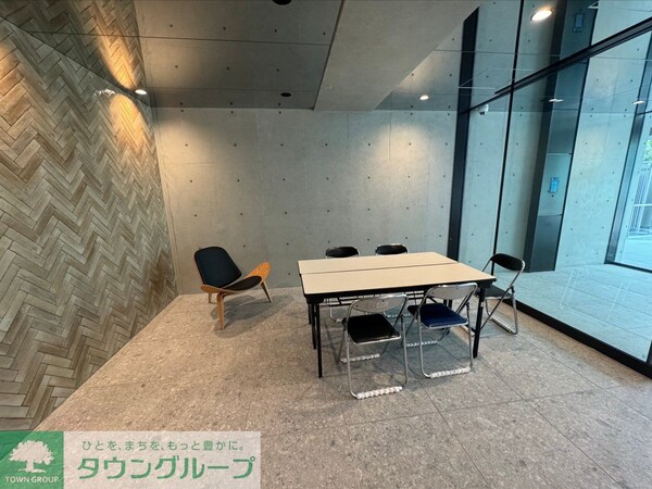 ロビー(タウンハウジング恵比寿店までお問合せ下さい。)