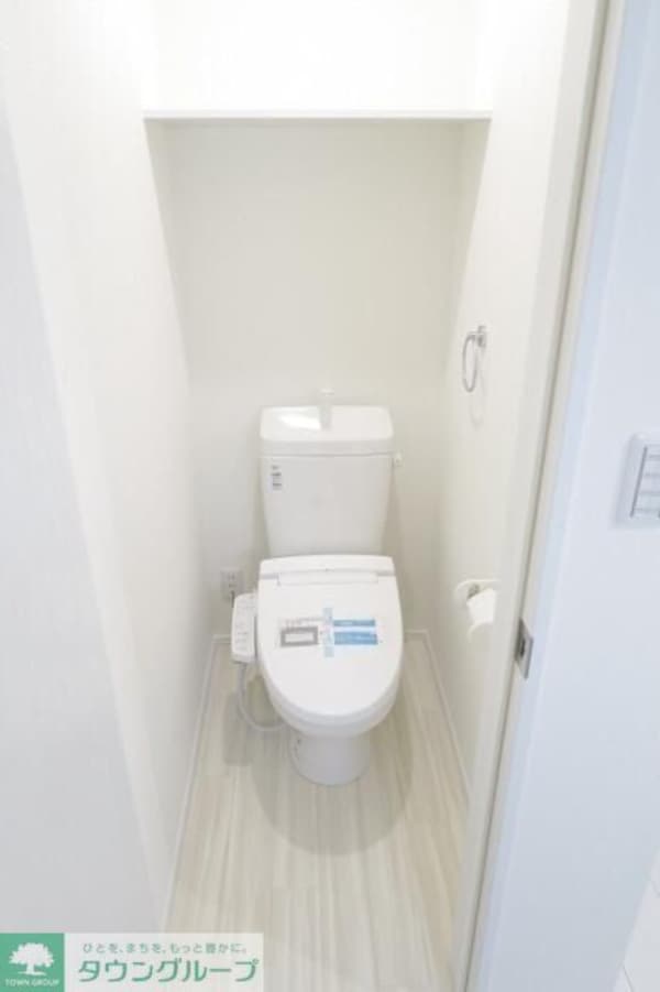 トイレ(お部屋探しは株式会社　タウンハウジング　までお気軽にお問合…)