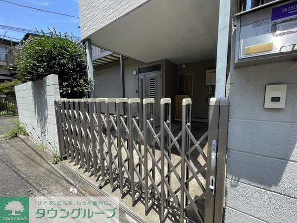 エントランス(庭)