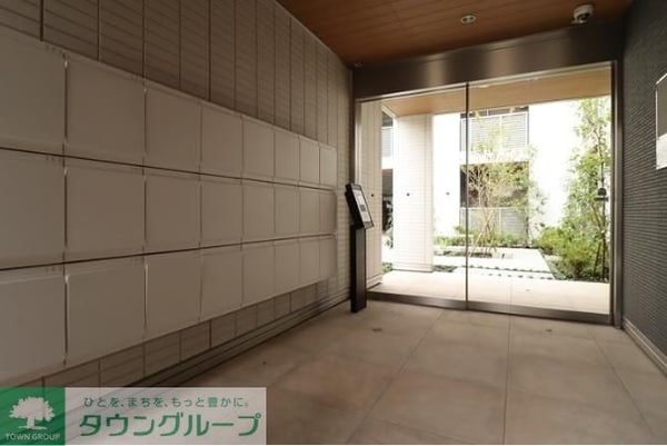 エントランス(エントランス)