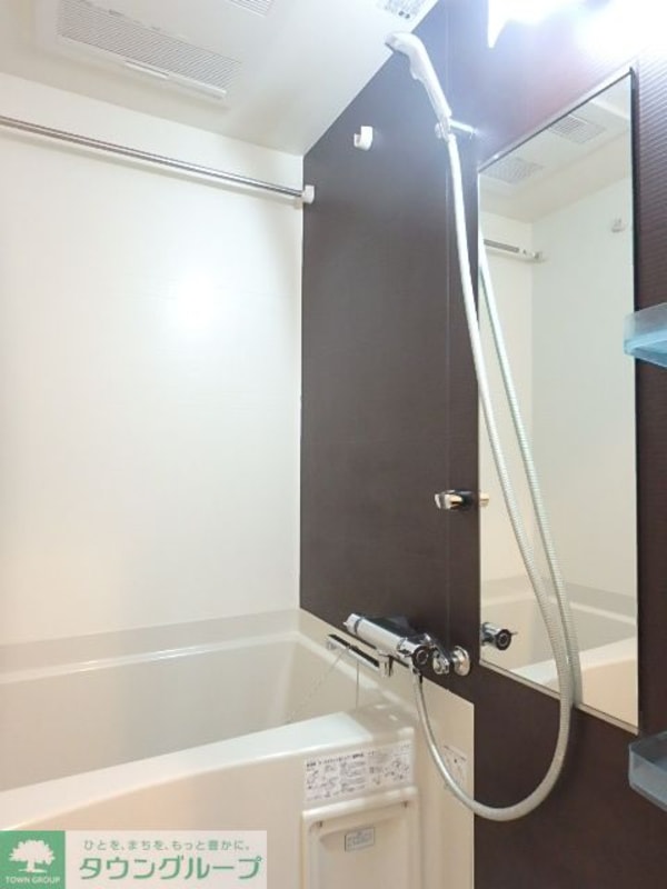 バス／シャワールーム等(浴室乾燥機付きバス)