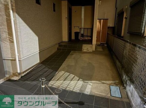 駐車場(駐車場)