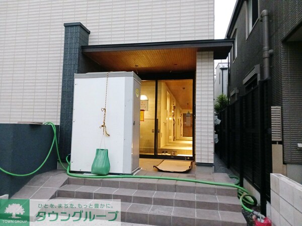 エントランス(エントランス)