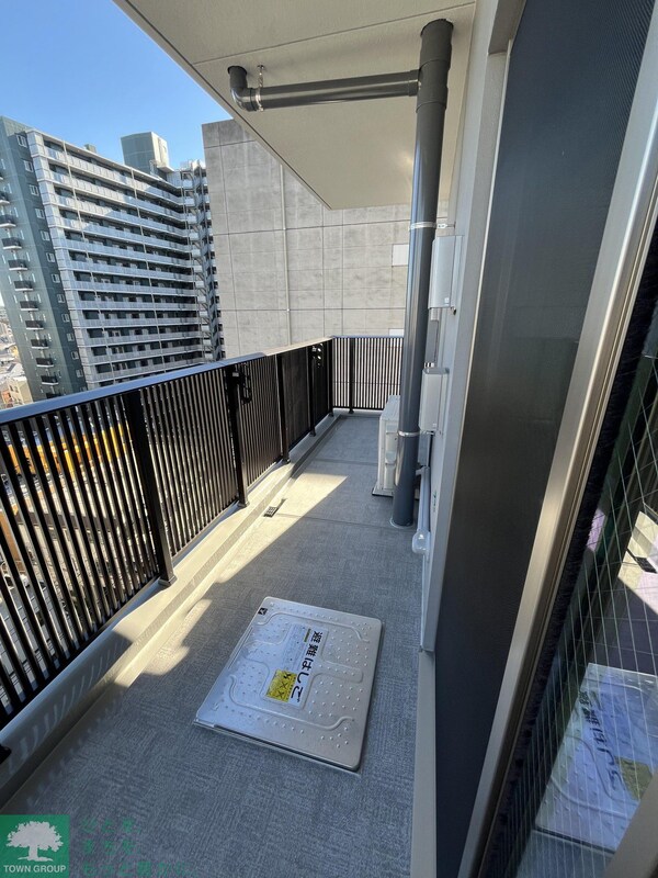 バルコニー(別階同室参照)