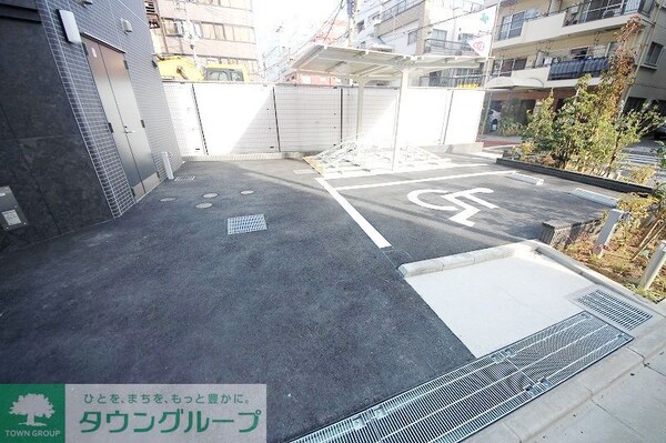 駐車場(駐車場)