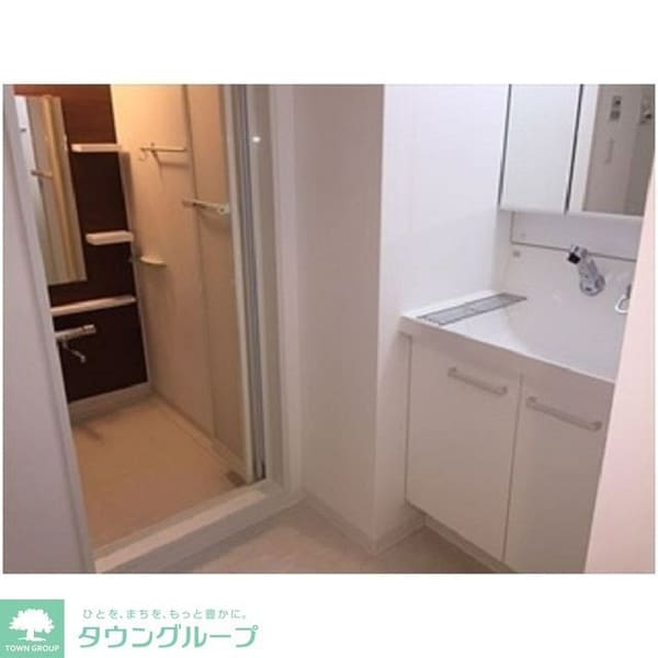 洗面(※同タイプ別室写真)