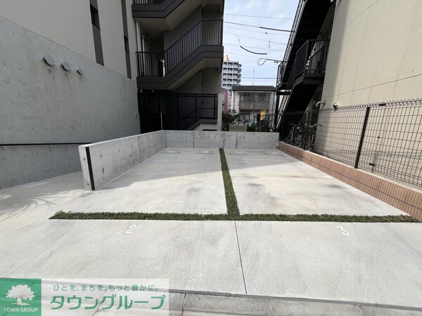 駐車場(駐車場)