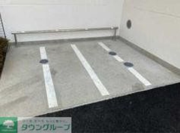 駐車場(駐車場)