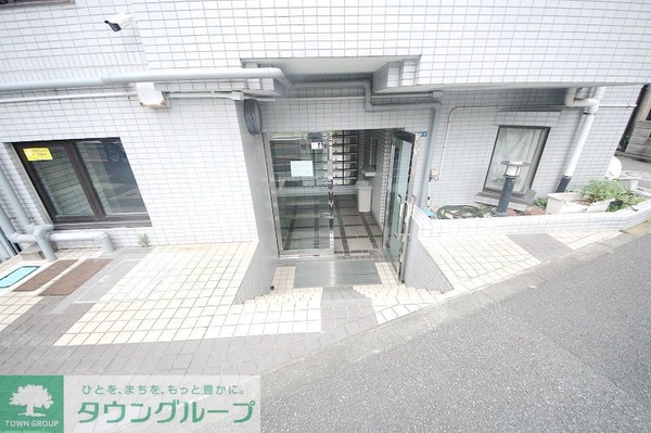エントランス(エントランス)