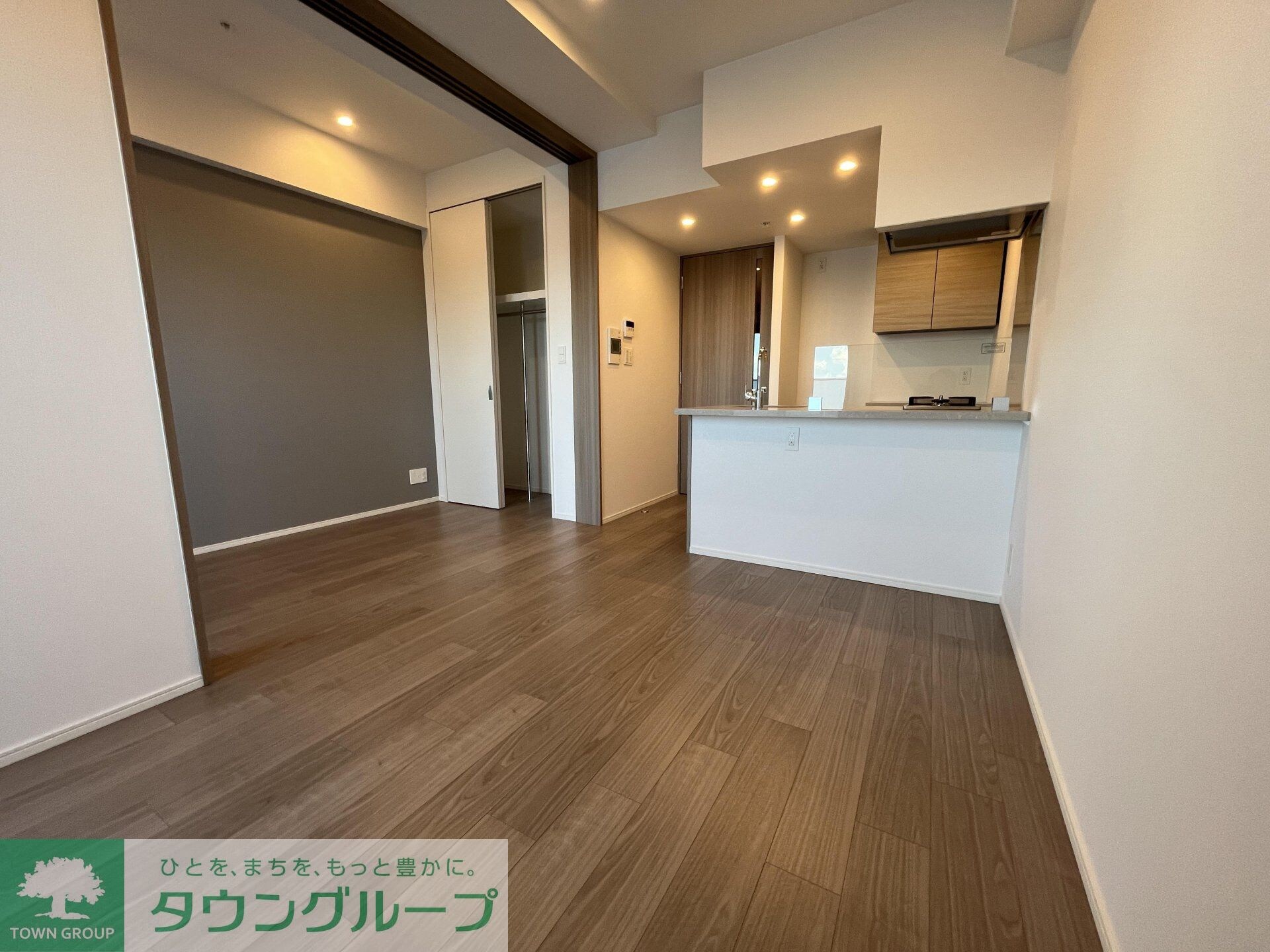 物件内観写真9　(リビング/居室)