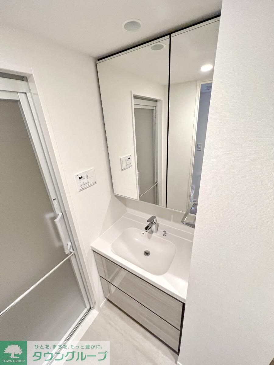 物件内観写真7　(洗面)